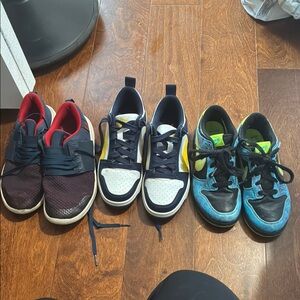 Nike Kids Blue and Black Sneakers
